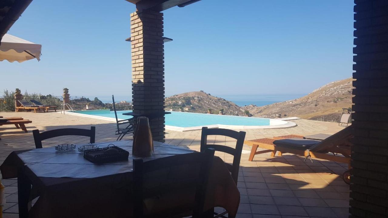 B&B A Robba De Pupi Αγκριτζέντο Εξωτερικό φωτογραφία
