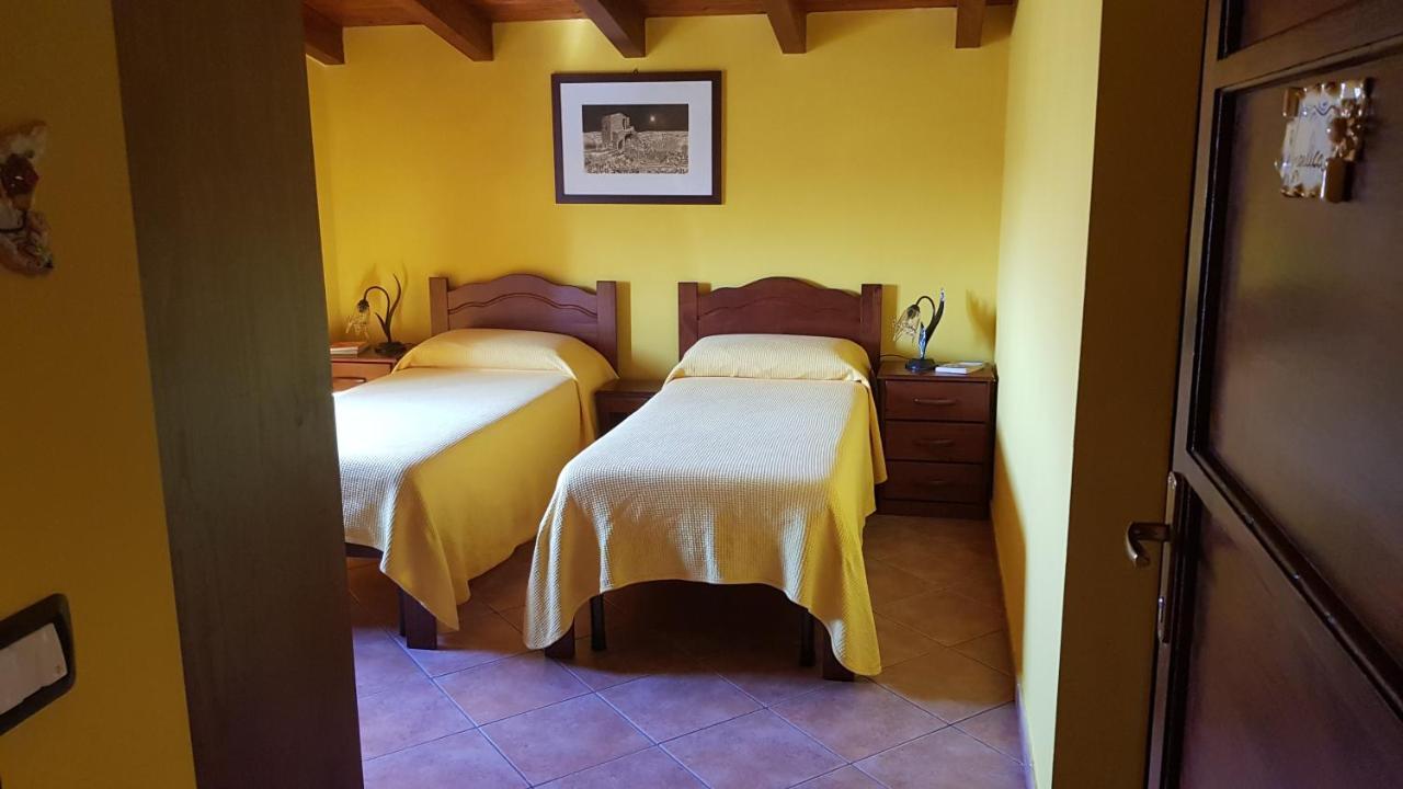 B&B A Robba De Pupi Αγκριτζέντο Εξωτερικό φωτογραφία