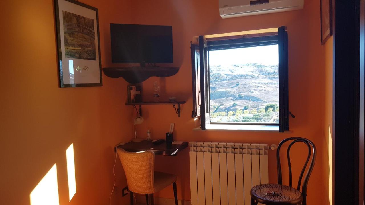 B&B A Robba De Pupi Αγκριτζέντο Εξωτερικό φωτογραφία