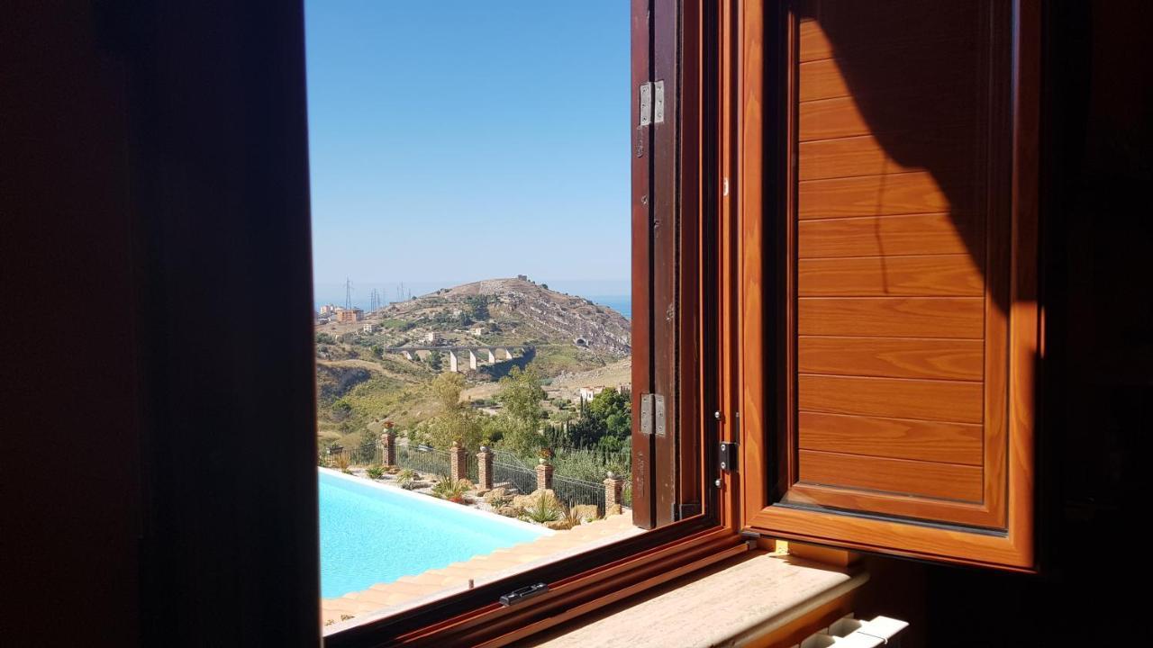 B&B A Robba De Pupi Αγκριτζέντο Εξωτερικό φωτογραφία