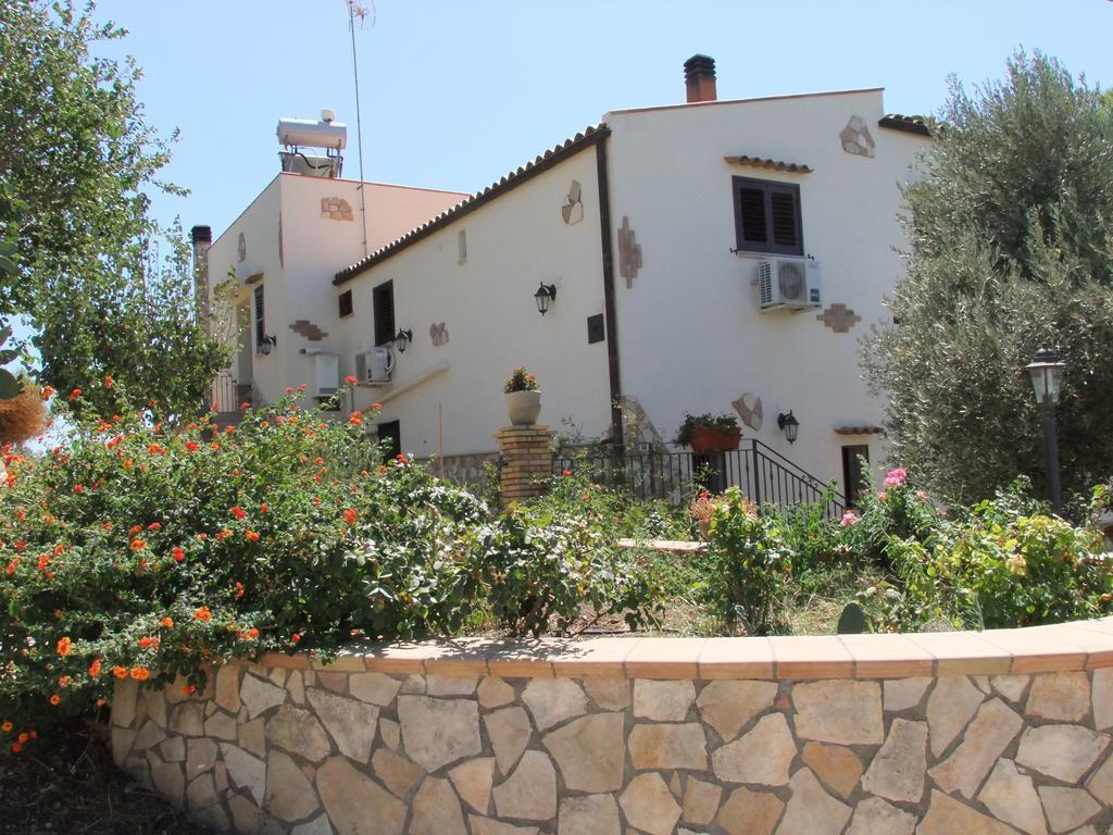 B&B A Robba De Pupi Αγκριτζέντο Εξωτερικό φωτογραφία