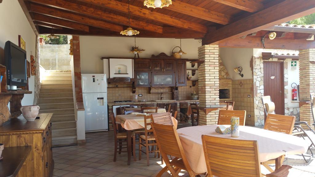 B&B A Robba De Pupi Αγκριτζέντο Εξωτερικό φωτογραφία