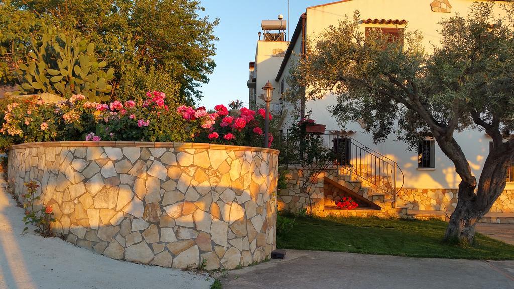 B&B A Robba De Pupi Αγκριτζέντο Εξωτερικό φωτογραφία