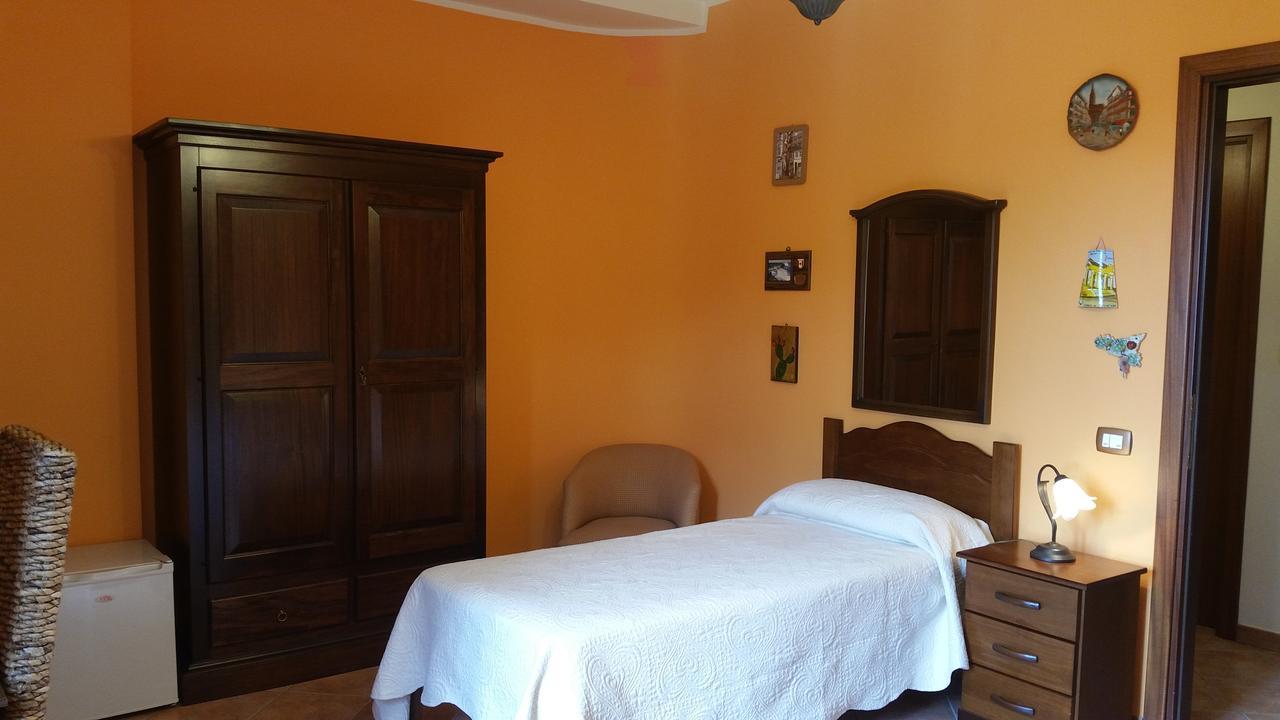 B&B A Robba De Pupi Αγκριτζέντο Εξωτερικό φωτογραφία