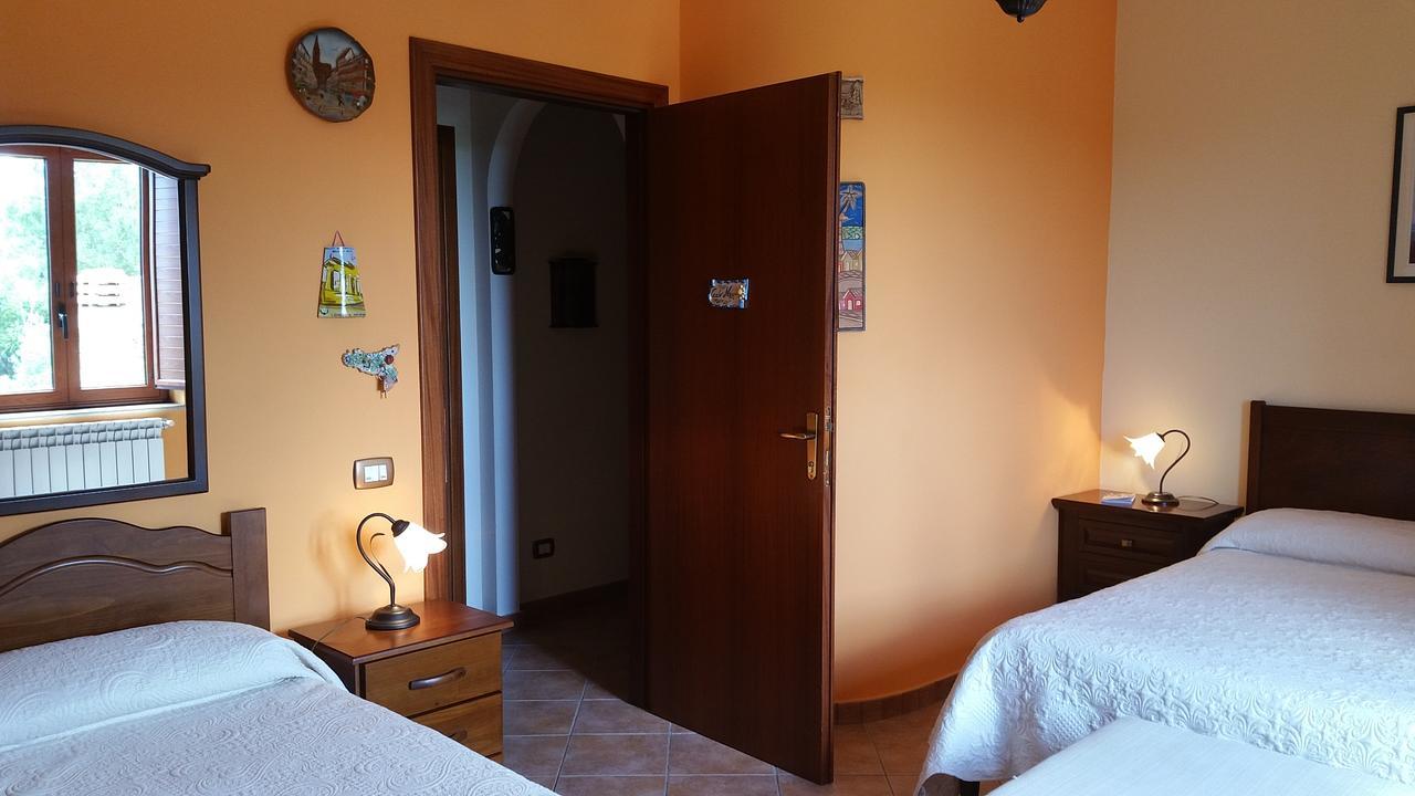 B&B A Robba De Pupi Αγκριτζέντο Εξωτερικό φωτογραφία
